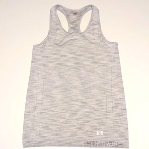 Under Armour workout tank XS just like Lululemon swiftly tech